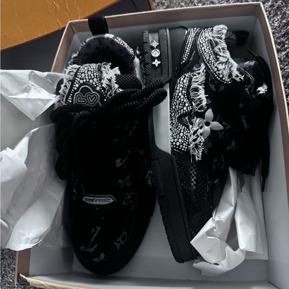Louis Vuitton Black and White Men's Sneakers